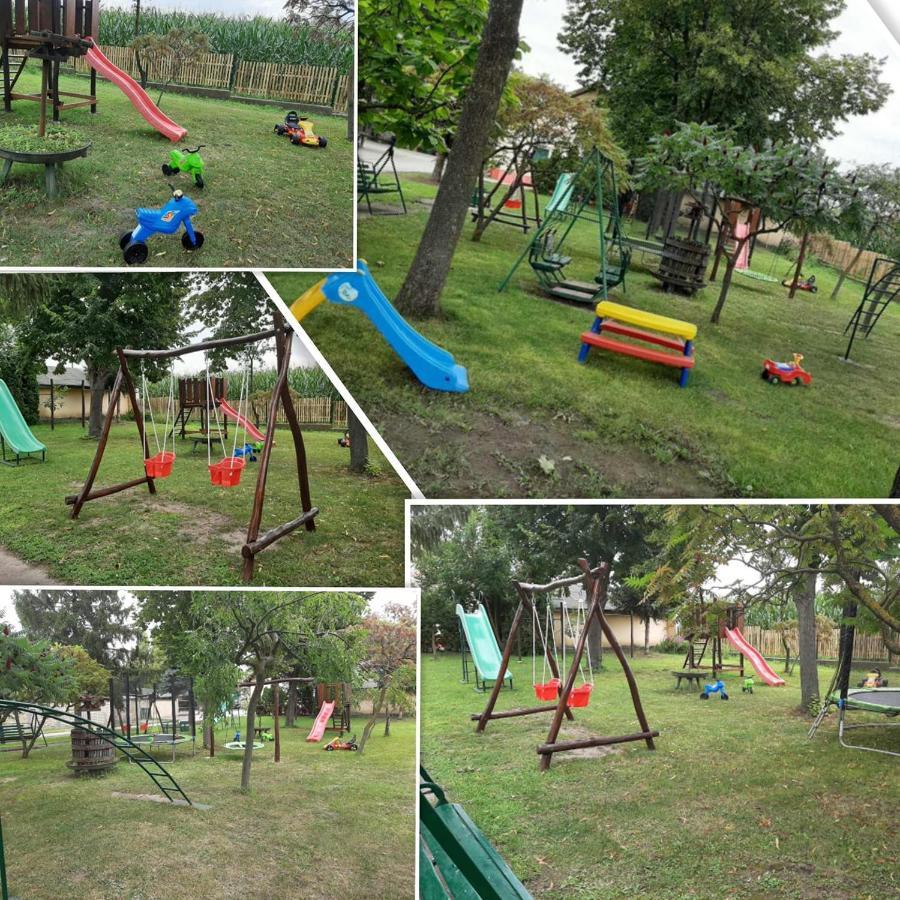 Fogado Hotell Palić Exteriör bild